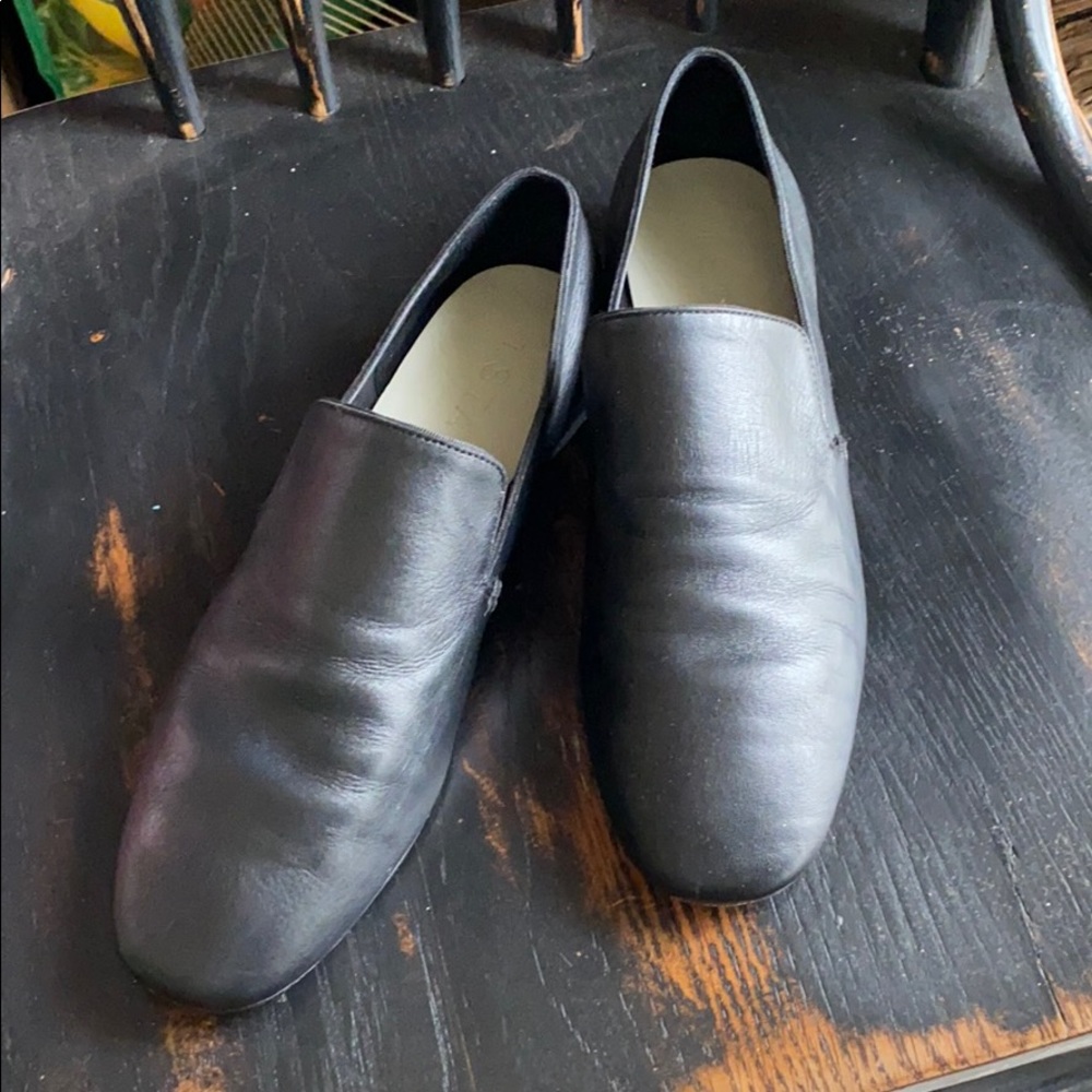 Amazing black slip on loafers